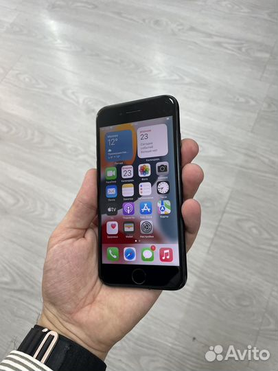 iPhone 7, 128 ГБ