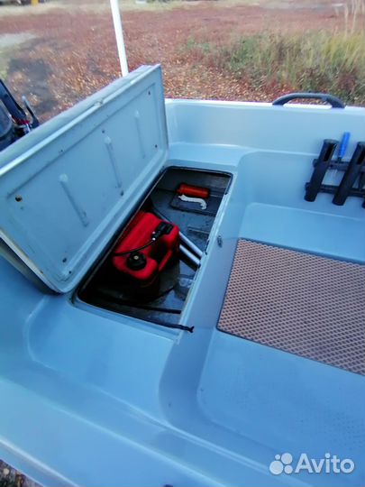 Продам Кайман 350