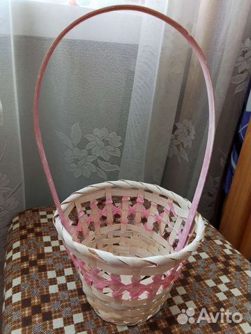 Корзина плетеная