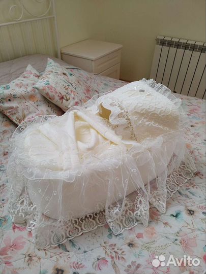 Корзина на выписку для новорождённых новая