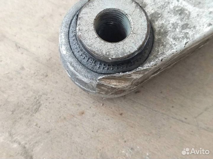 Стойка стабилизатора передняя Bentley Continent