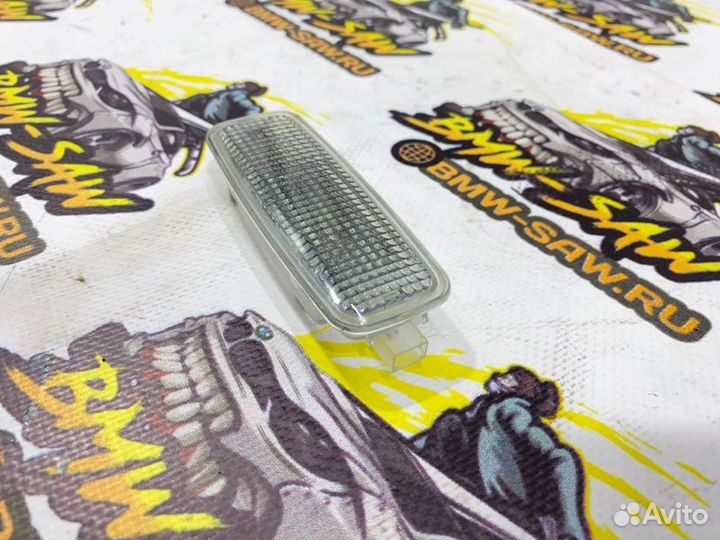 Плафон подсветки Audi A4 B5 APT 2000