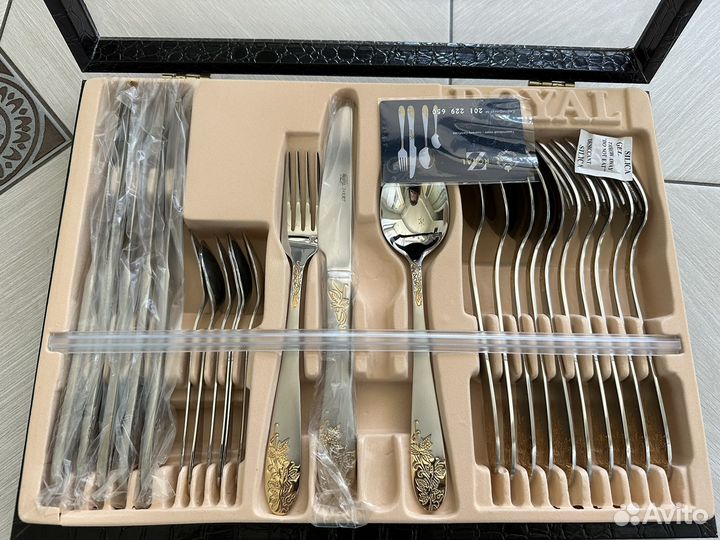 Набор столовых приборов