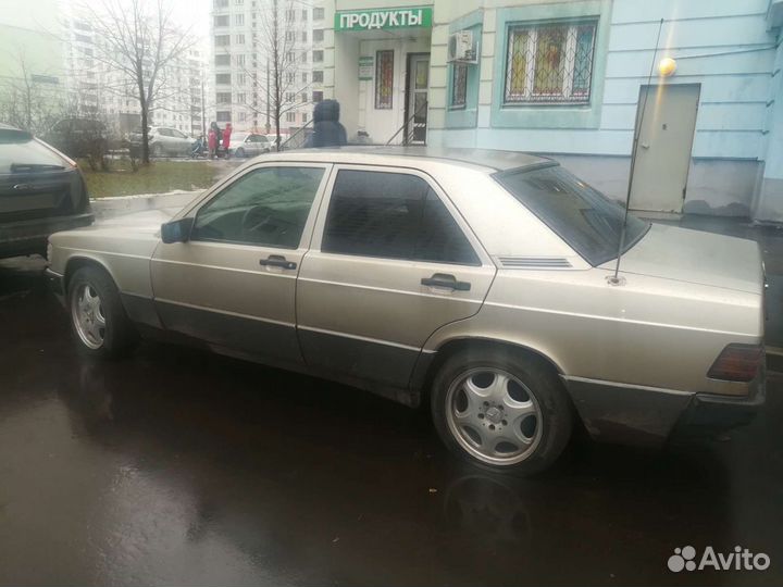 Mercedes-Benz 190 (W201) 2.5 МТ, 1989, 350 000 км