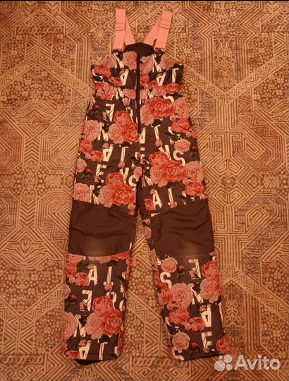 Зимний костюм для девочки