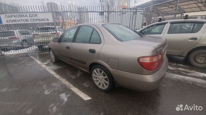 Nissan Almera 1.5 МТ, 2004, 180 971 км