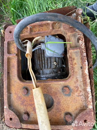 Двигатель асинхронный