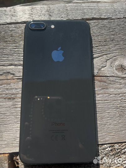 iPhone 8 Plus, 64 ГБ