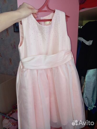 Нарядные платья для девочки