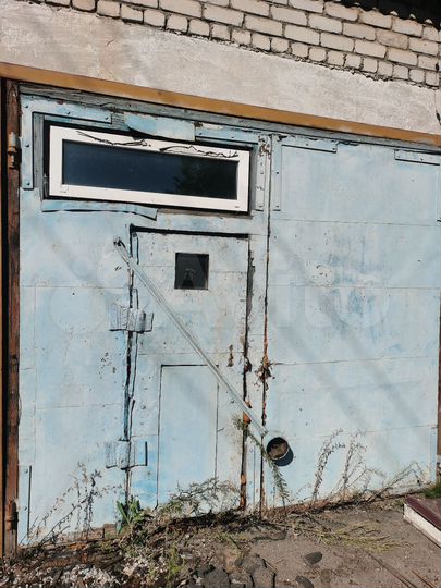 Гараж, > 30 м²