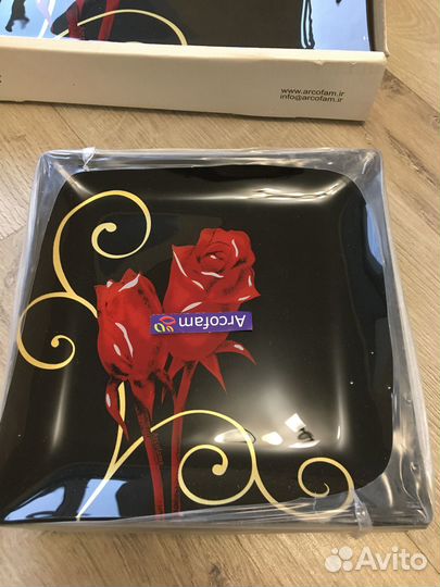 Набор тарелок