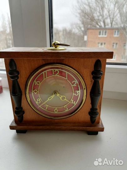 Часы настольные СССР