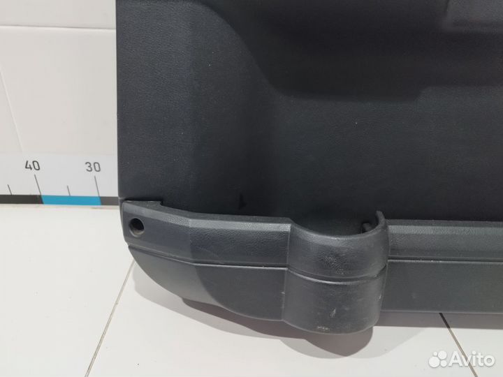 Обшивка двери передней правой Discovery III 2004