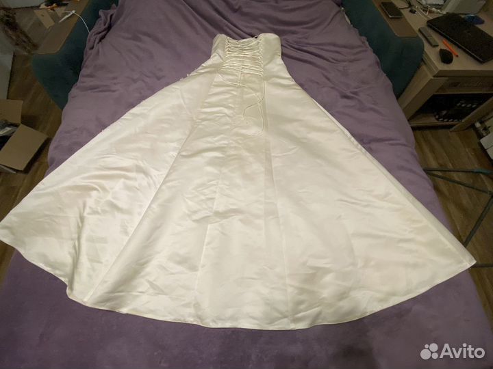 Свадебное платье 46-50 размер