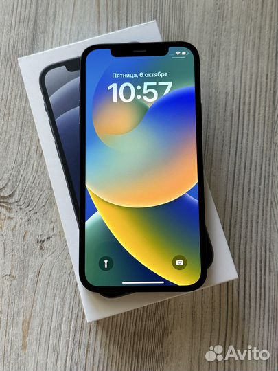 iPhone 12, 64 ГБ