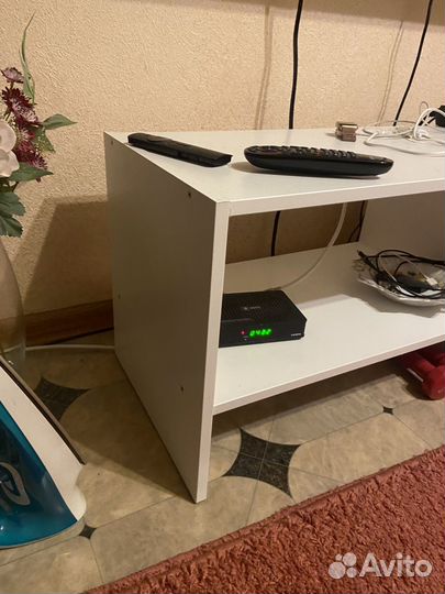 Полка подьтелевизор Икеа