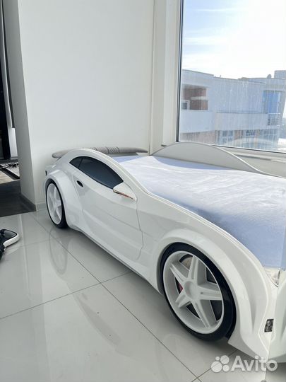 Детская кровать машина с подсветкой