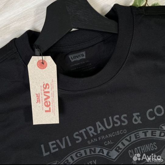 Мужская футболка levis