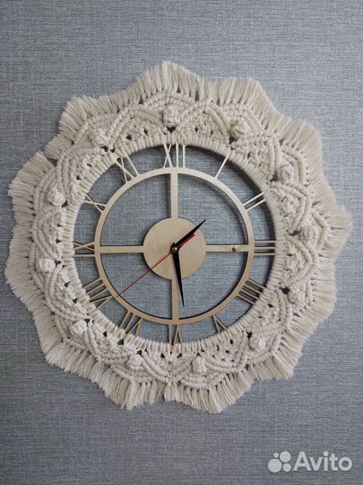 Часы настенные