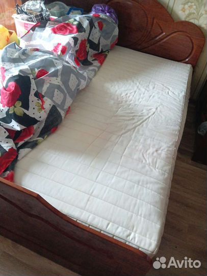 Матрас IKEA 160 200 бу 1год