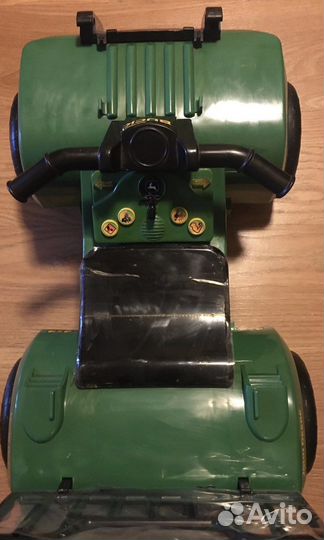 Baby car John Deere