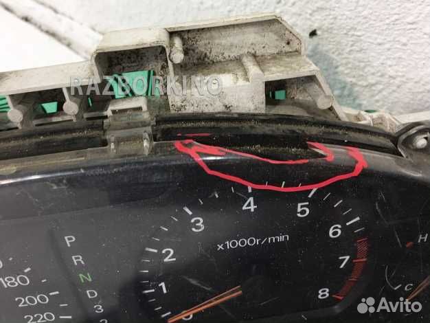 Панель приборов MR308816