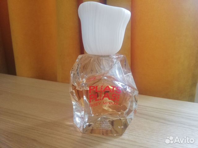 Pleats please Issey miyake