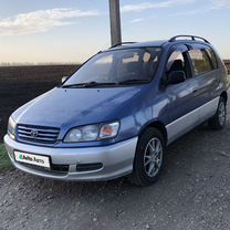 Toyota Ipsum 2.0 AT, 1996, 254 185 км, с пробегом, цена 439 000 руб.