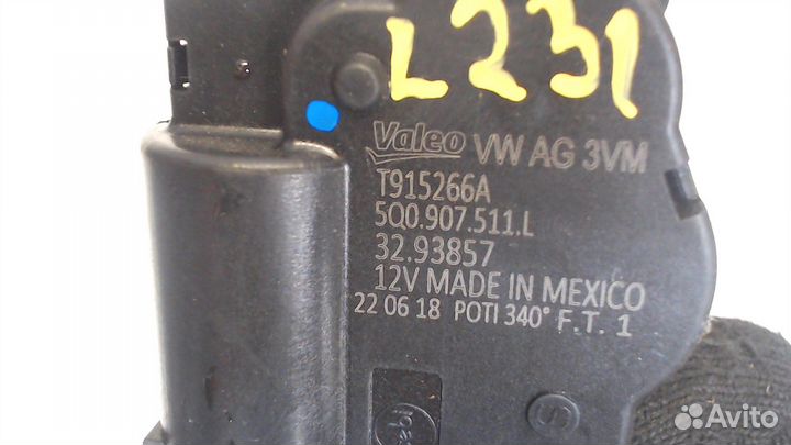 Электропривод заслонки отопителя Volkswagen Jetta