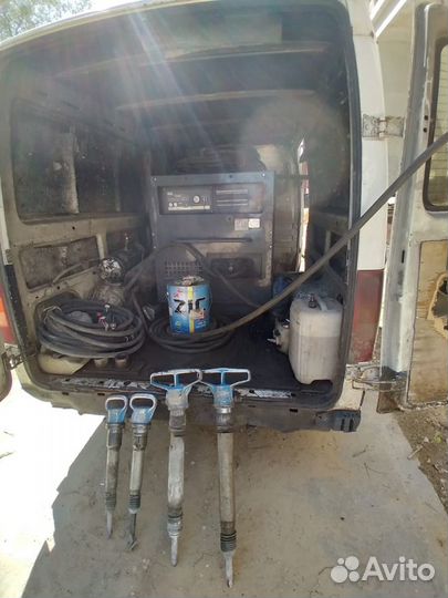 Аренда компрессора с отбойными молотками