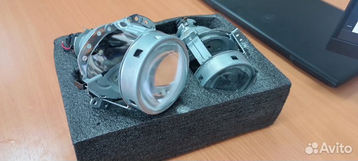 Линзы в фары Shkoda Fabia оригинал