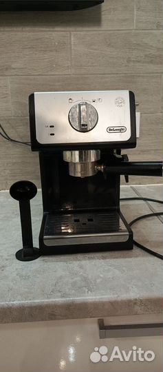 Кофемашина delonghi рожковая