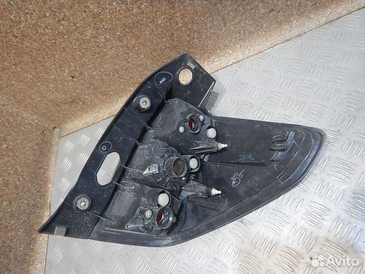 Фонарь задний левый, Subaru (Субару) -forester (S1