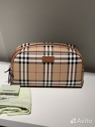 Косметичка Burberry новая оригинал