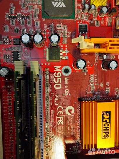 Редкая материнка PC chips M950 V:3.3, Socket 478