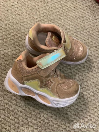 Обувь бу на девочеу от 20 размера