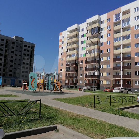 2-к. квартира, 48 м², 2/9 эт.