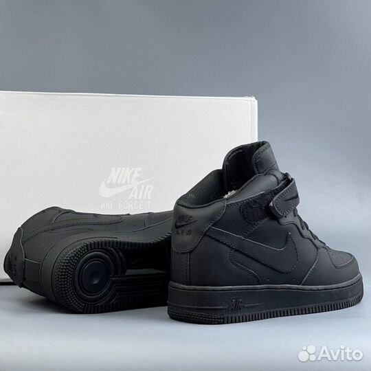 Теплые Nike Air Force 1 Черные с мехом Black