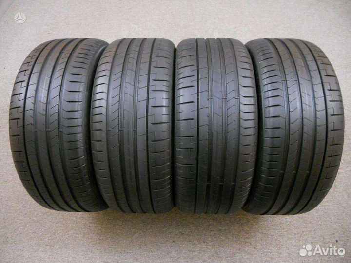 Pirelli P Zero PZ4 305/40 R20