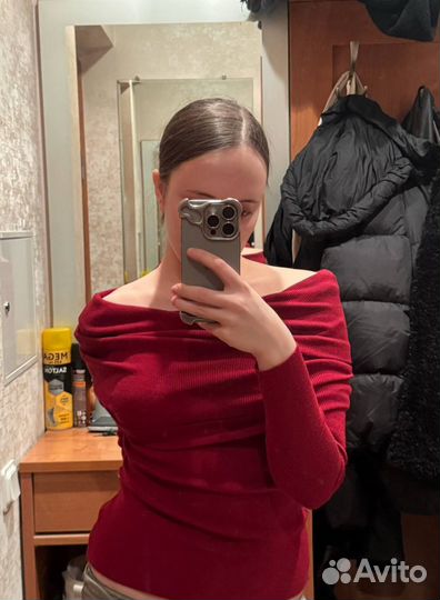 Блузка кофта с открытыми плечами бургунди бордовая