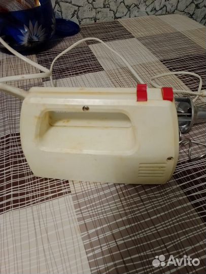 Миксер взбивалка Ведуга