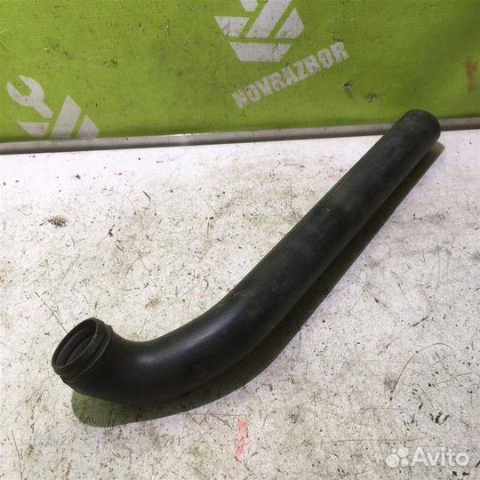 Патрубок воздушного фильтра Опель Вектра Б