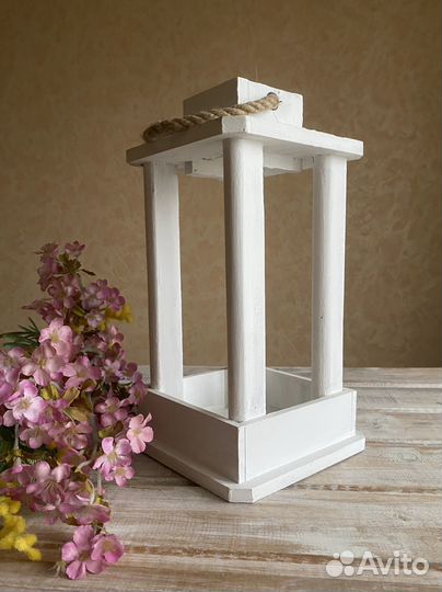 Фонарь деревянный