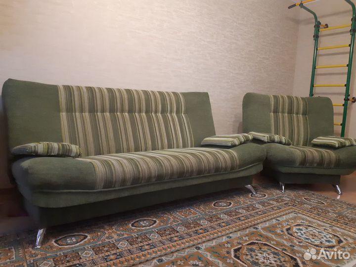 Диван и кресло