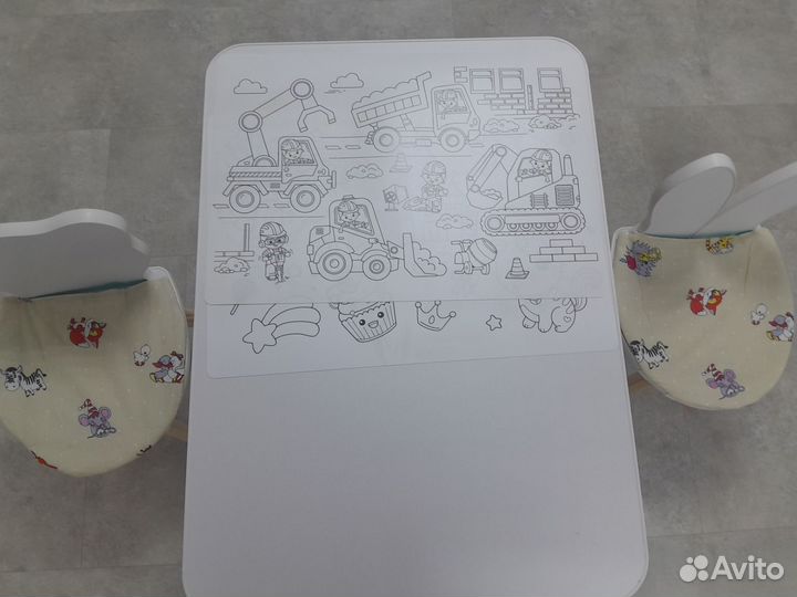 Детский стол и стул