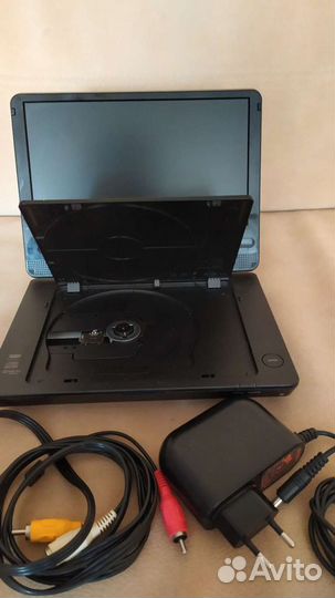 Портативный видеопроигрыватель DVP-FX950