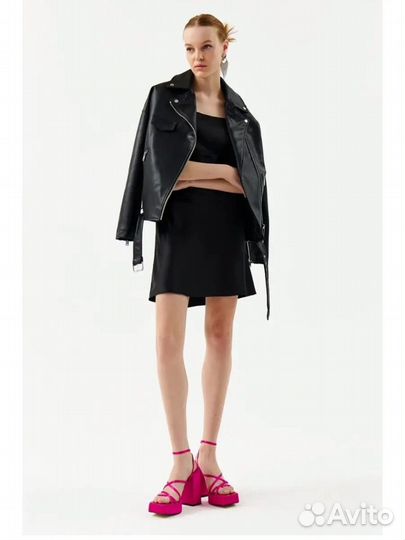 Платье мини черное