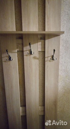 Вешалка новая