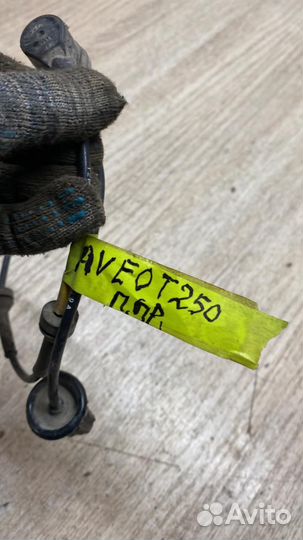 Датчик ABS Передний Правый Aveo T250