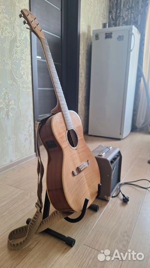 Электроакустическая гитара fender с комбиком